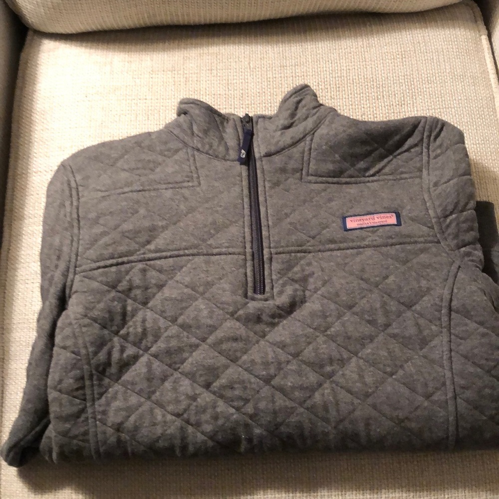 Vineyard Vines women’s pullover